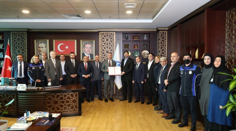 Sultangazi Belediyesi ile Sosyal Denge Sözleşmesi İmzaladı